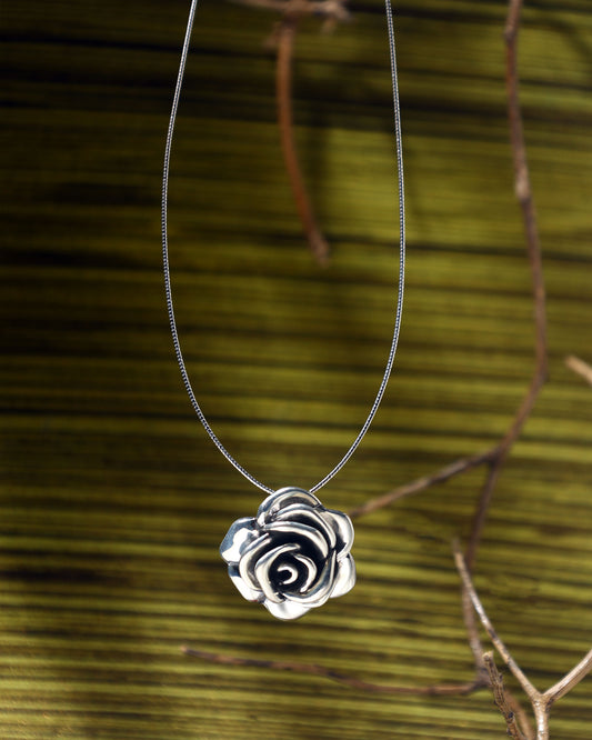 Rozana Pendant