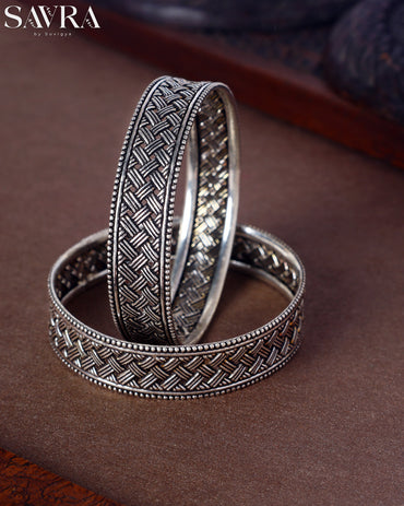 Geometric Woven Texture Bangles Single Piece