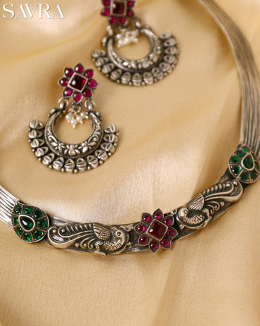 Kamya Necklace Set