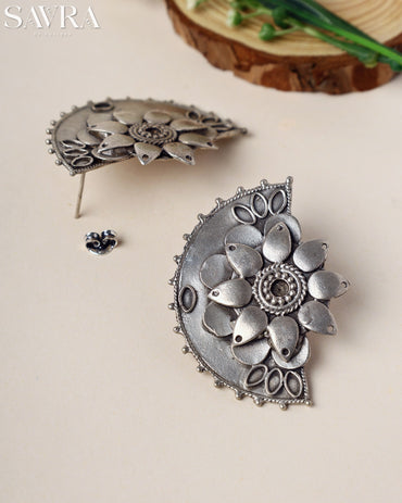 Oxidized Petal Fan Studs