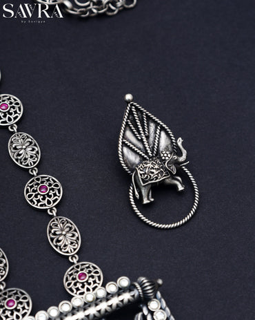 Triple Strand Pearl Tassel Set