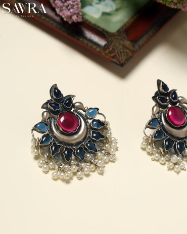 Ditya Dangler Earrings