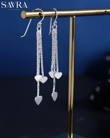 Eesi Heart Earrings