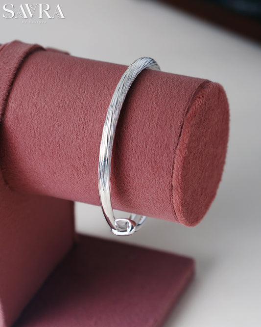Elegant Twisted Silver Bracelet