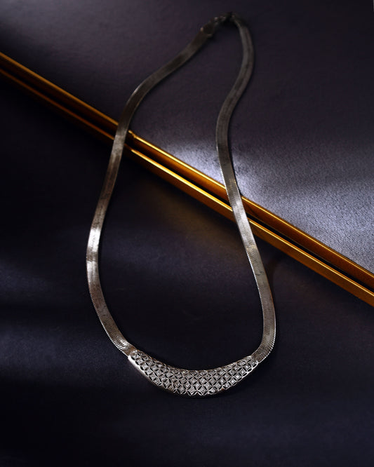 Nitya Necklace