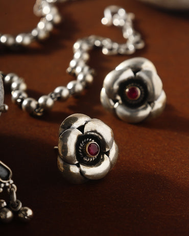 Jashn Necklace