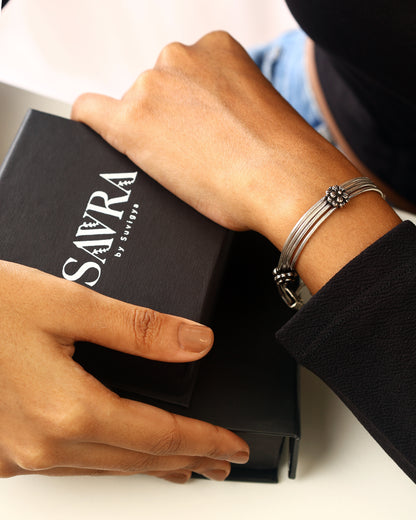 Multi-Chain Flower Station Bracelet