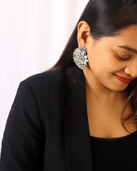 Oxidized Petal Fan Studs