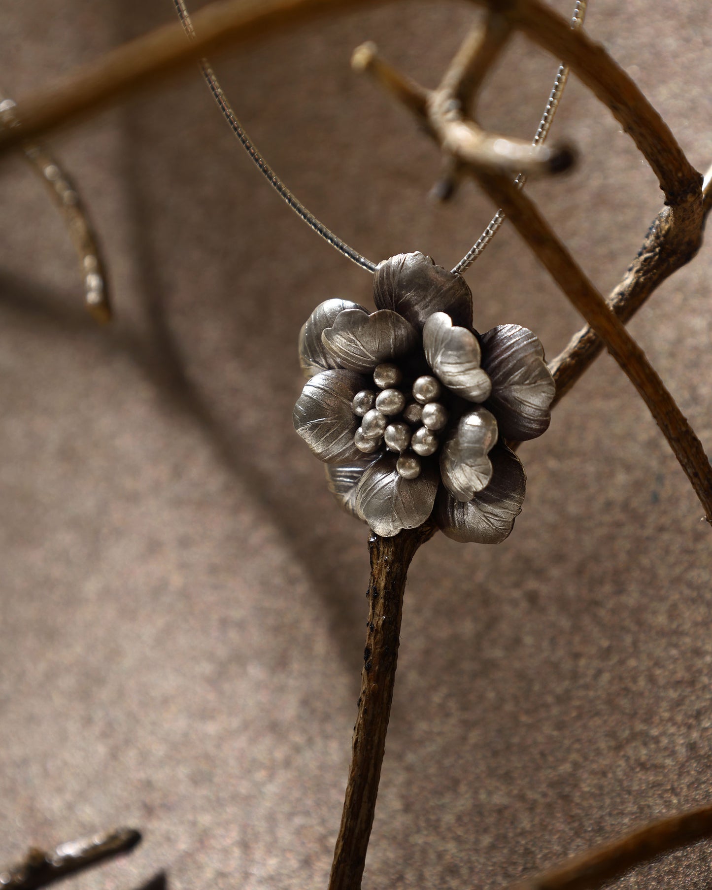 Rozana Pendant