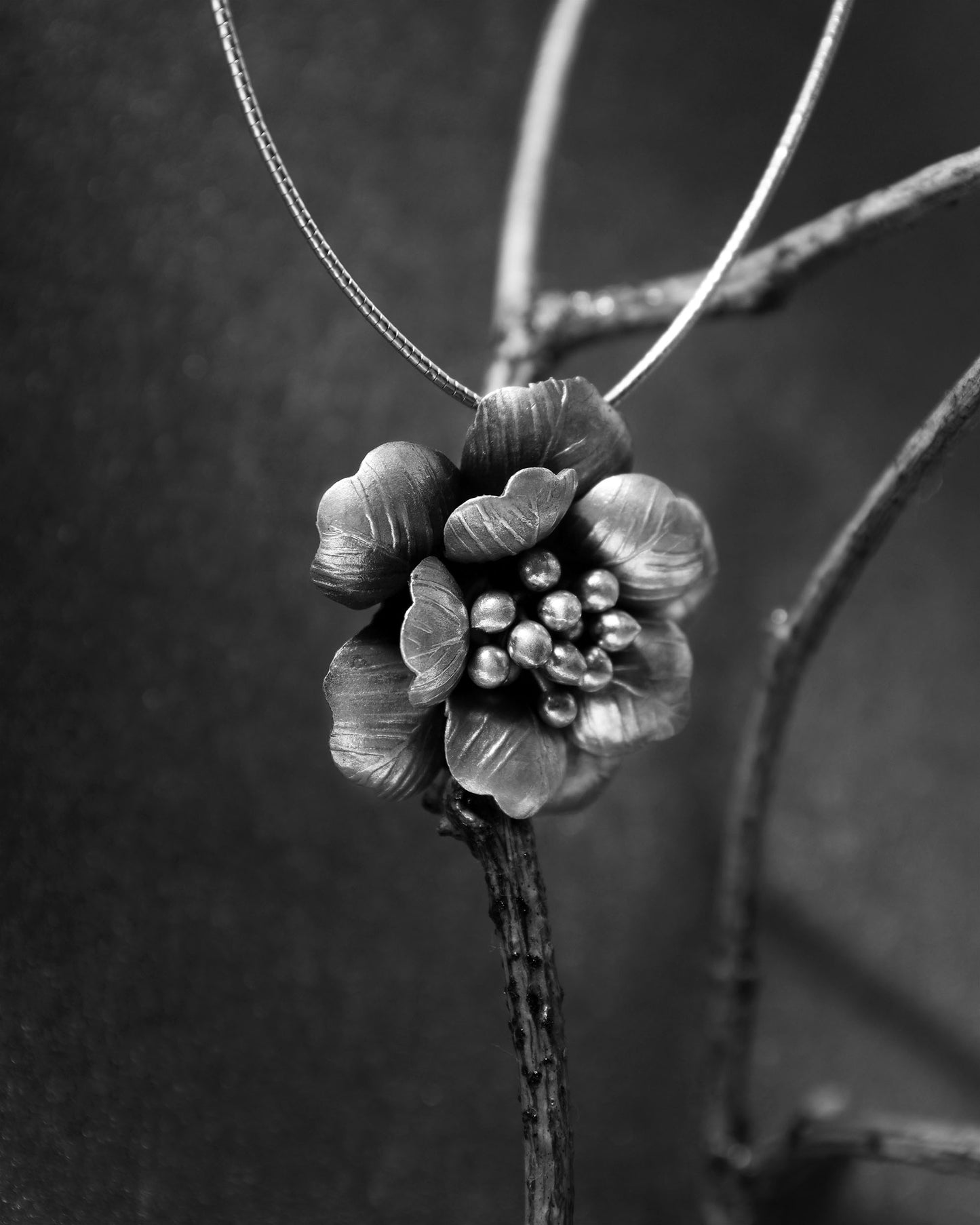 Rozana Pendant