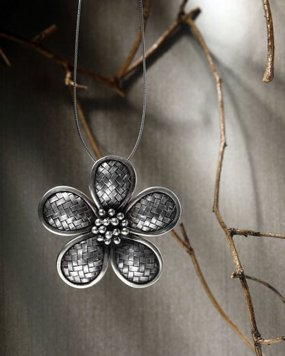 Rozana Pendant