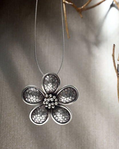 Rozana Pendant