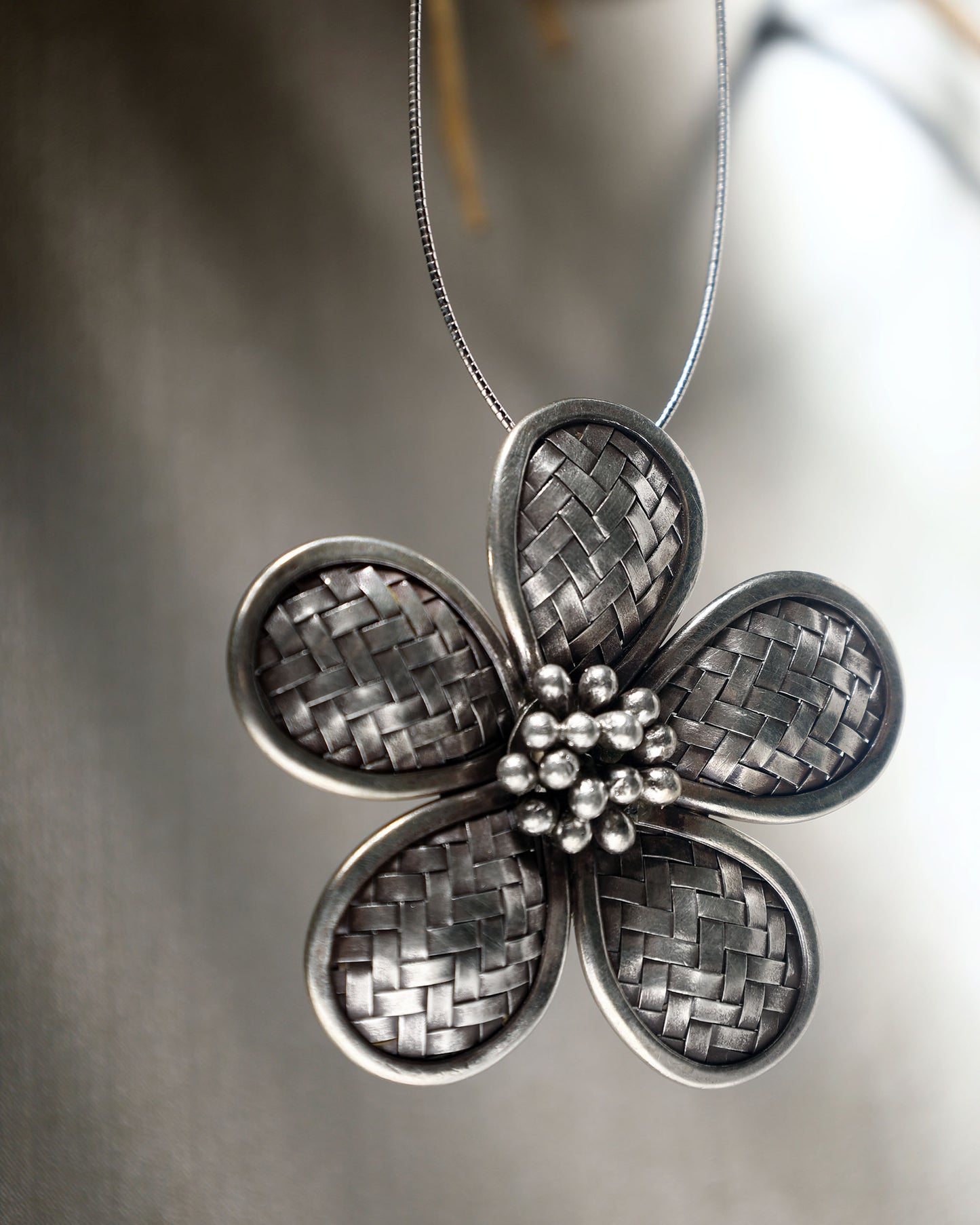 Rozana Pendant