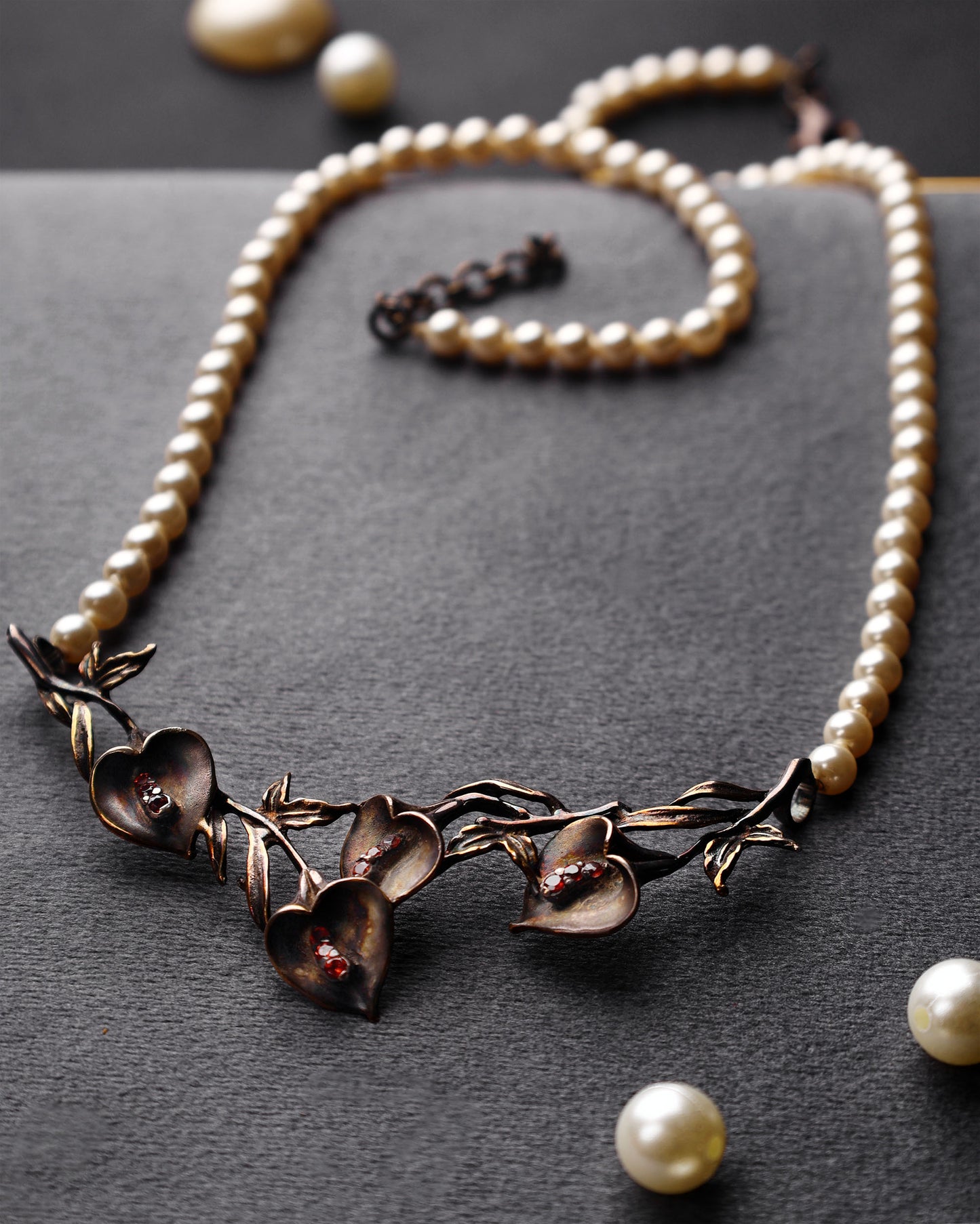 Roop Necklace