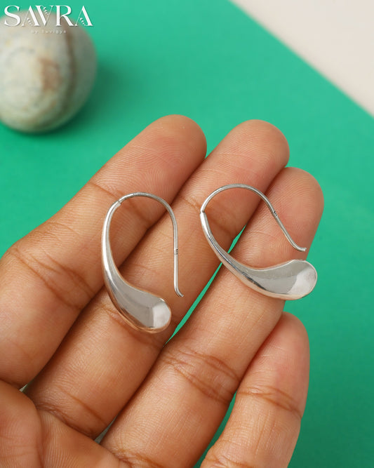 Modern Curved Scoop Earrings
