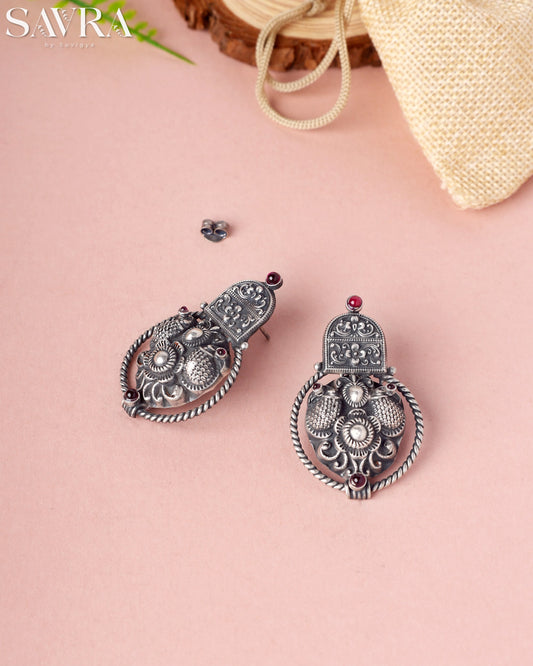 Oxidized Red Stone Swing Drops