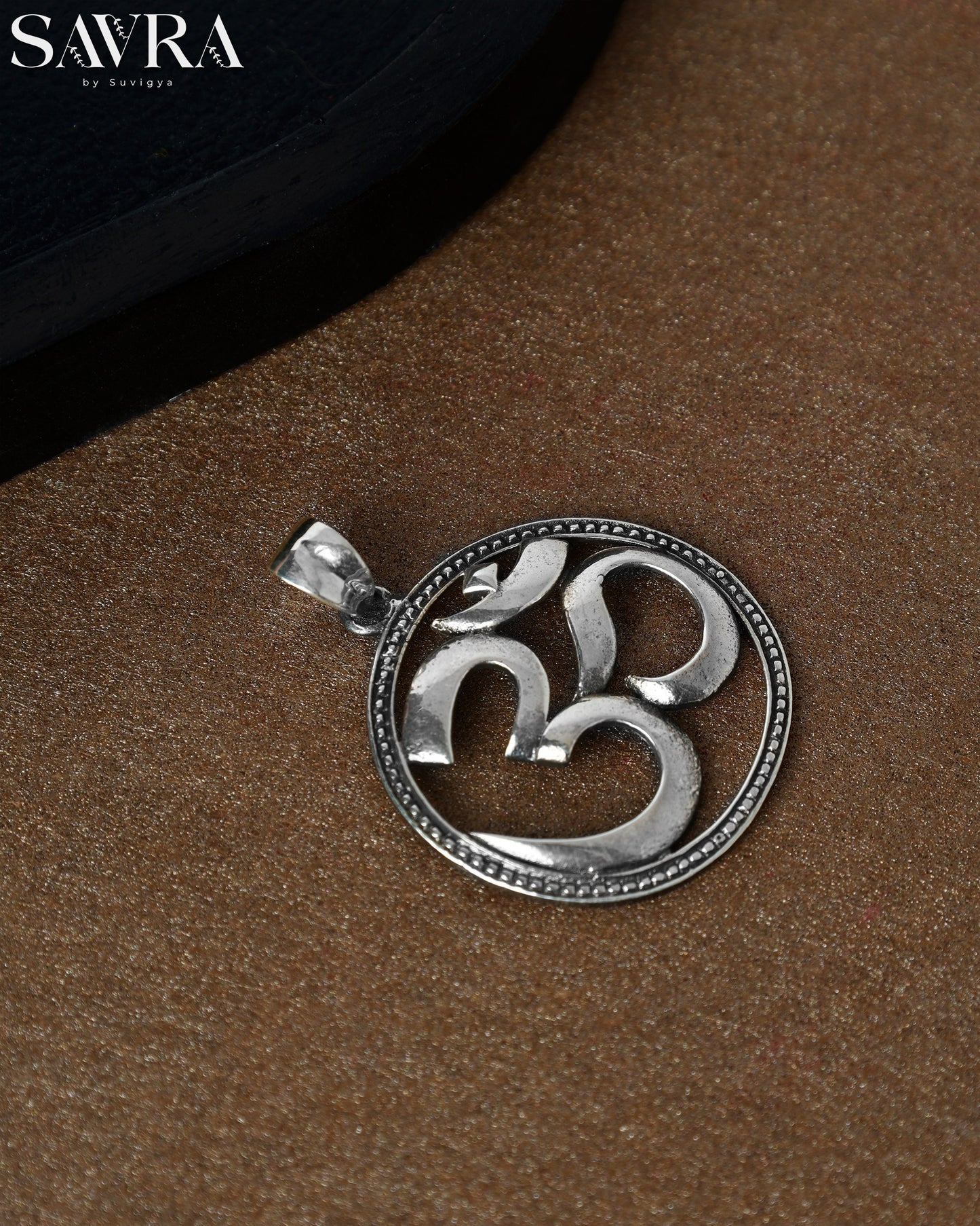 Om Pendant
