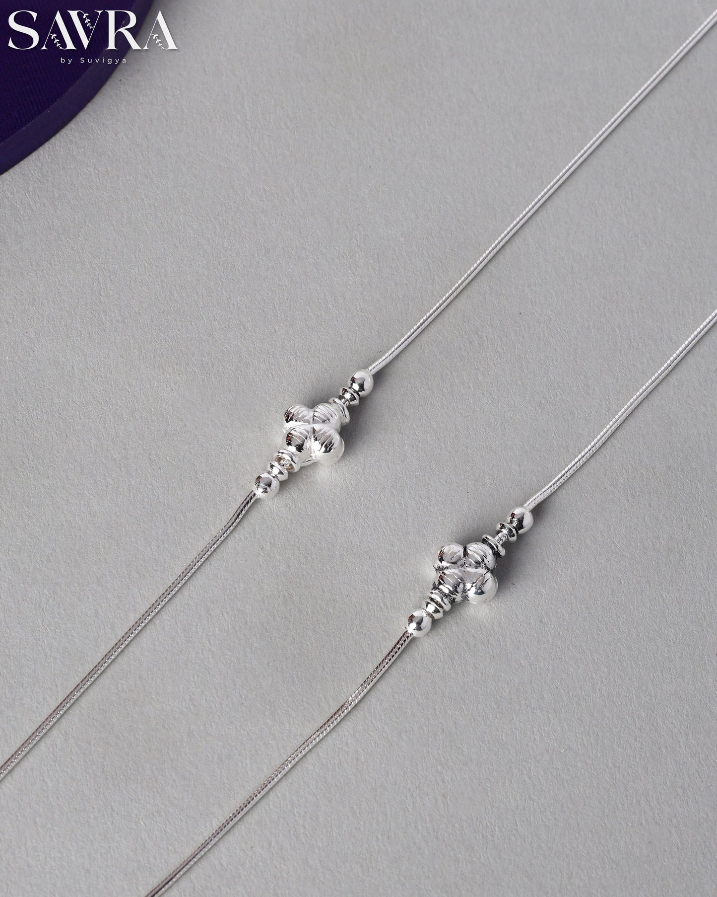 Minimalist Silver Bead Flower Anklets
