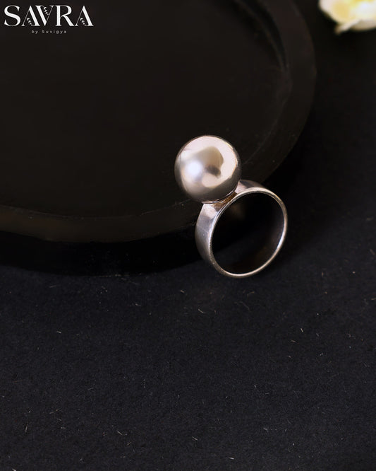 Ornate Oxidized Flower Ring