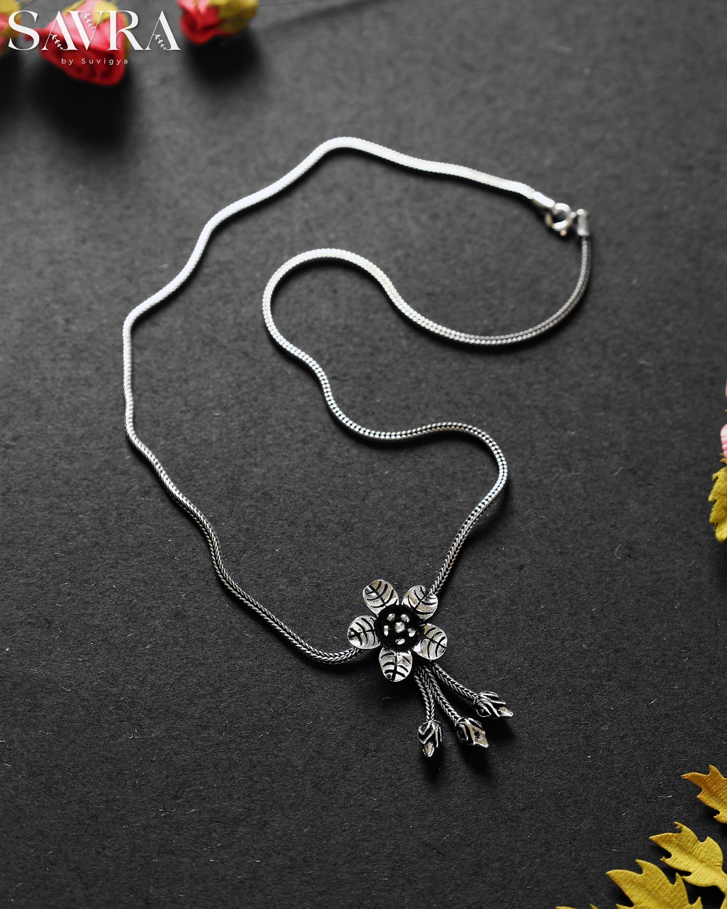 Aadeha Tribal Pendant chain