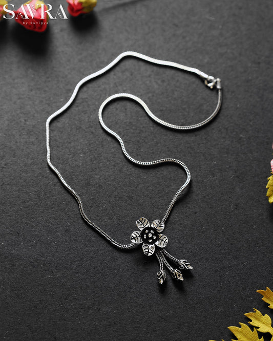 Aadeha Tribal Pendant chain