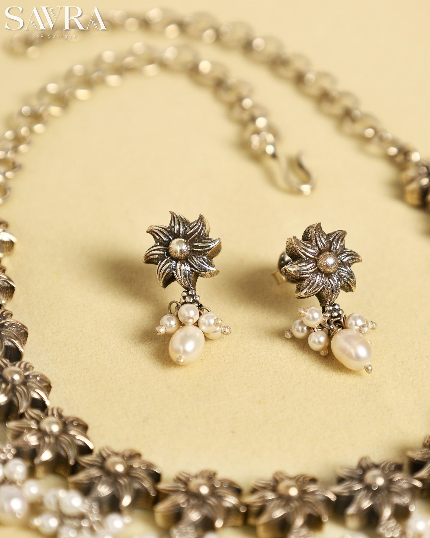 Nitara Phool Necklace Set