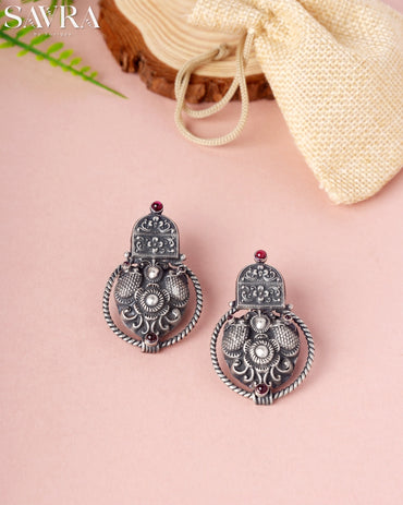 Oxidized Red Stone Swing Drops
