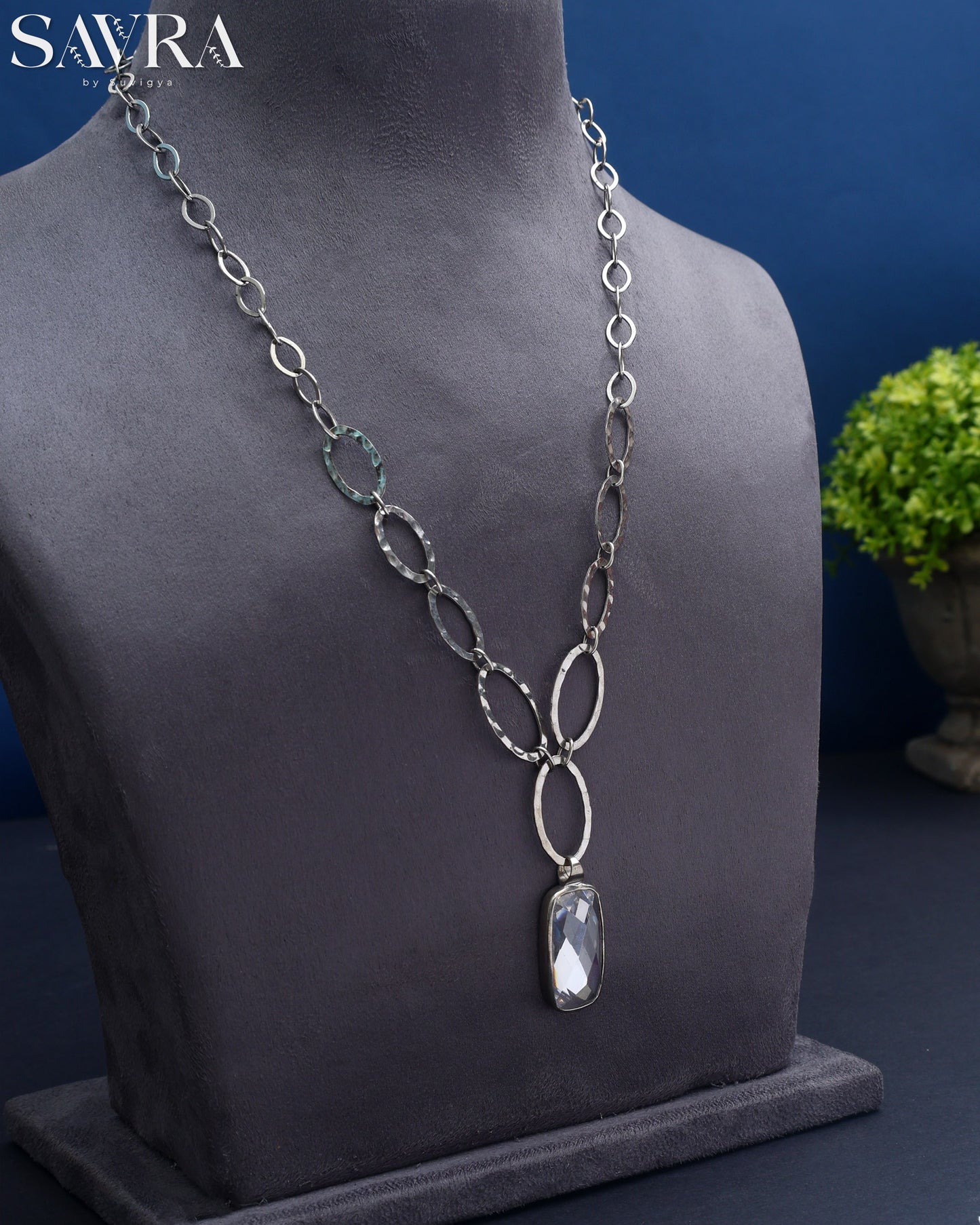 Organic Link Crystal Pendant