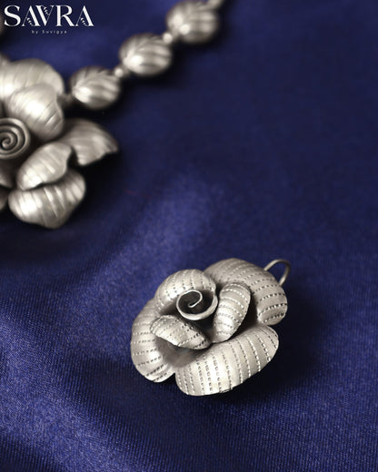 Irya Phool Necklace Set