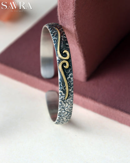 Dual-Tone Swirl Bangle