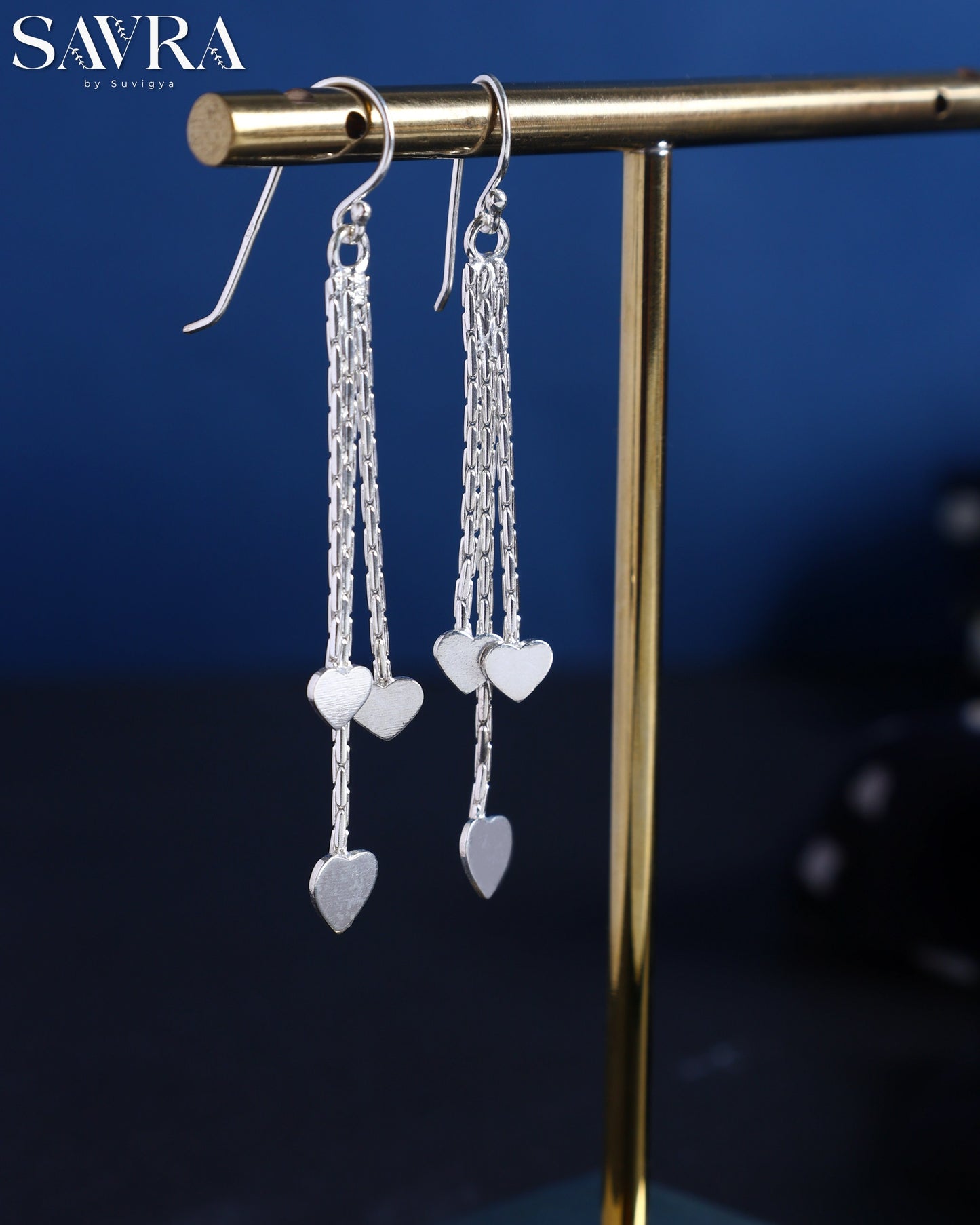 Eesi Heart Earrings
