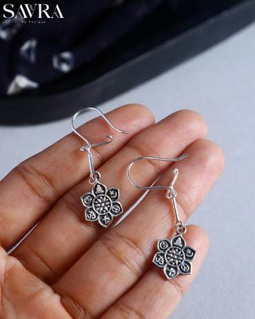 Nitya Dangler Earrings