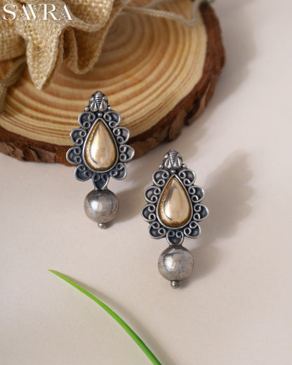 Two-Tone Teardrop Bloom Drops