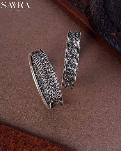 Geometric Woven Texture Bangles Single Piece